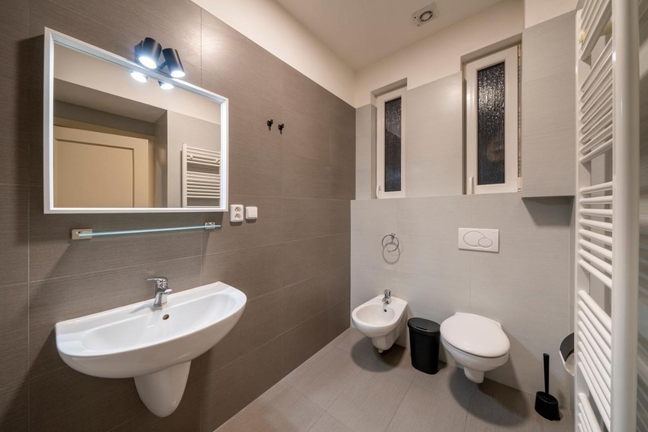 פראג Apart Hotel Zborovska מראה חיצוני תמונה