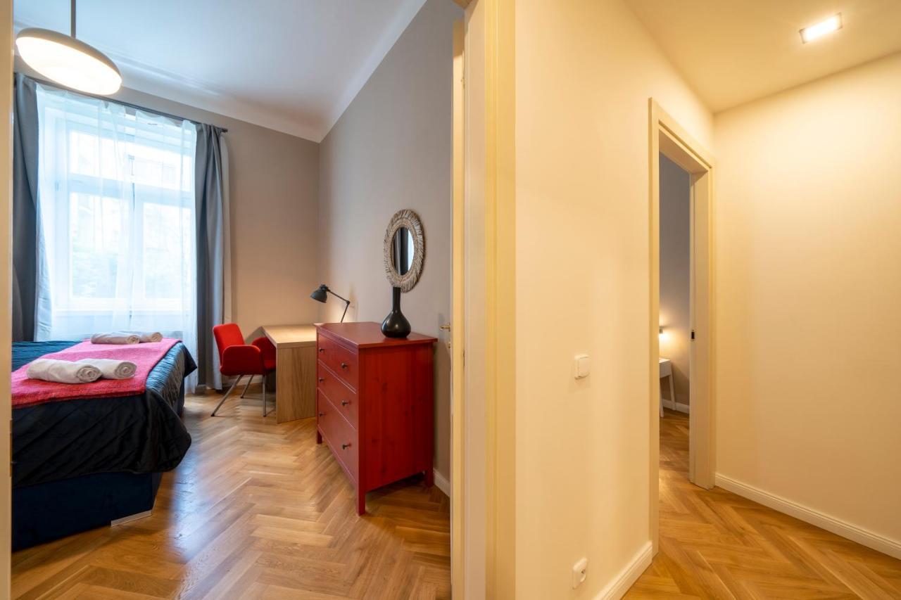 פראג Apart Hotel Zborovska מראה חיצוני תמונה