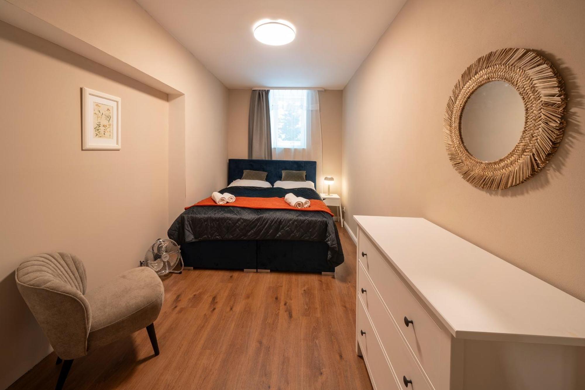 פראג Apart Hotel Zborovska מראה חיצוני תמונה