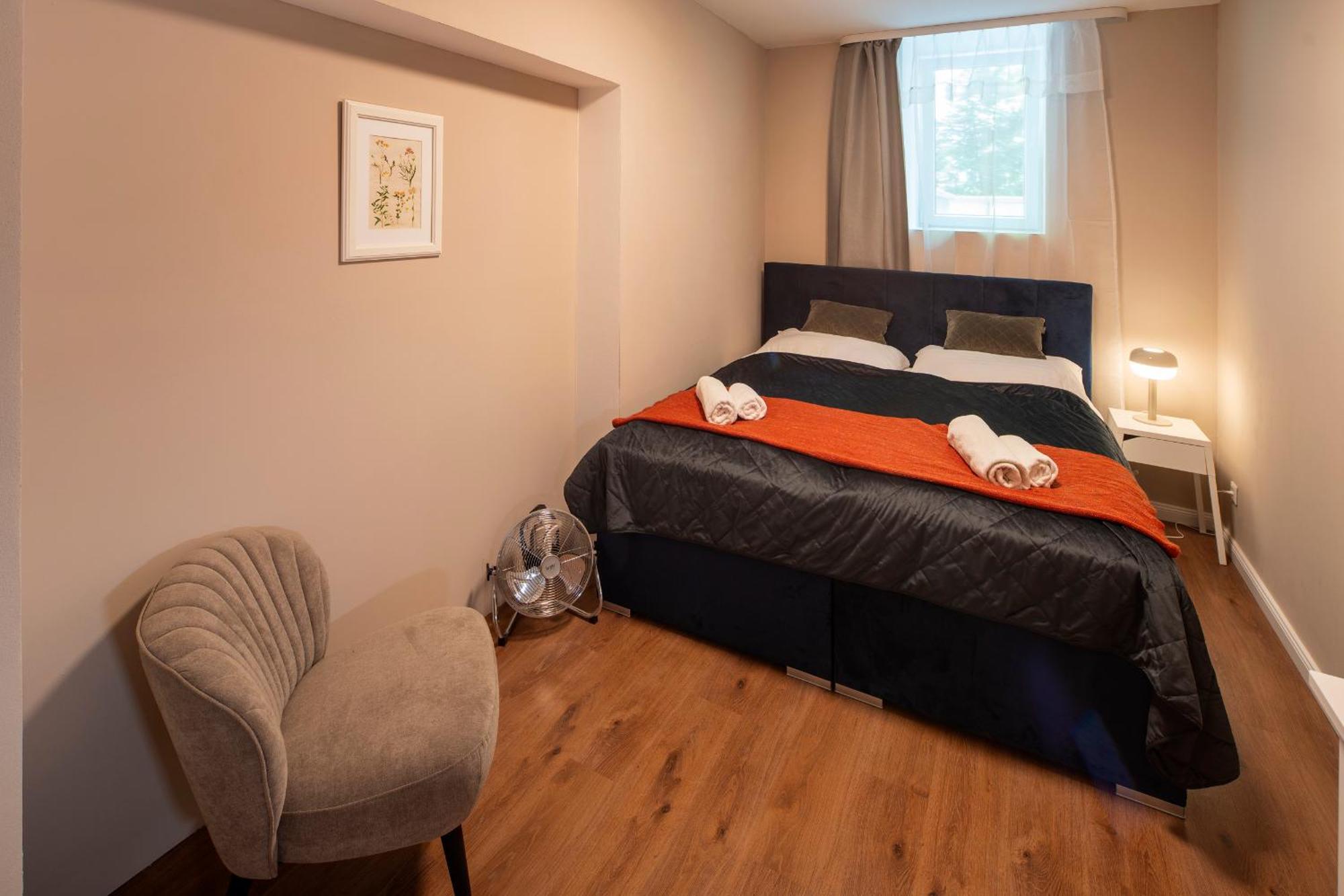 פראג Apart Hotel Zborovska מראה חיצוני תמונה